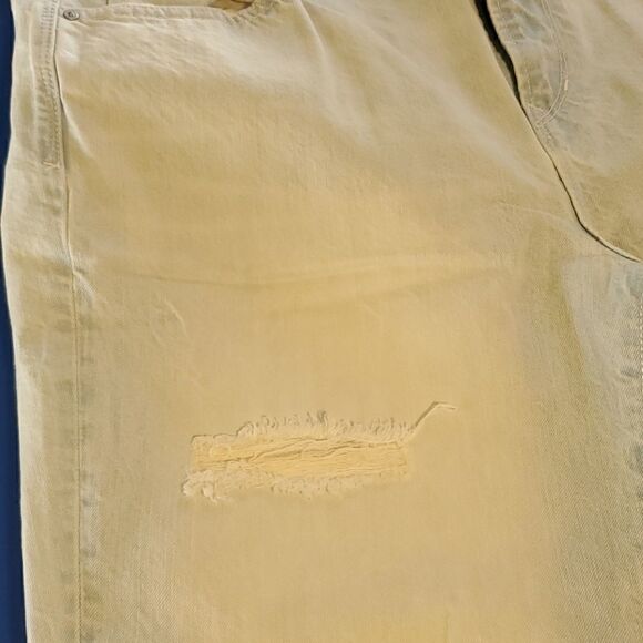 Gap 1969 women's Lightwash slightly distressed - Picture 4 of 6